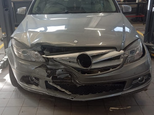 MERCEDES C 180 KAMP