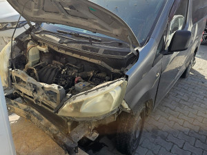 NİSSAN PANELVAN NV200